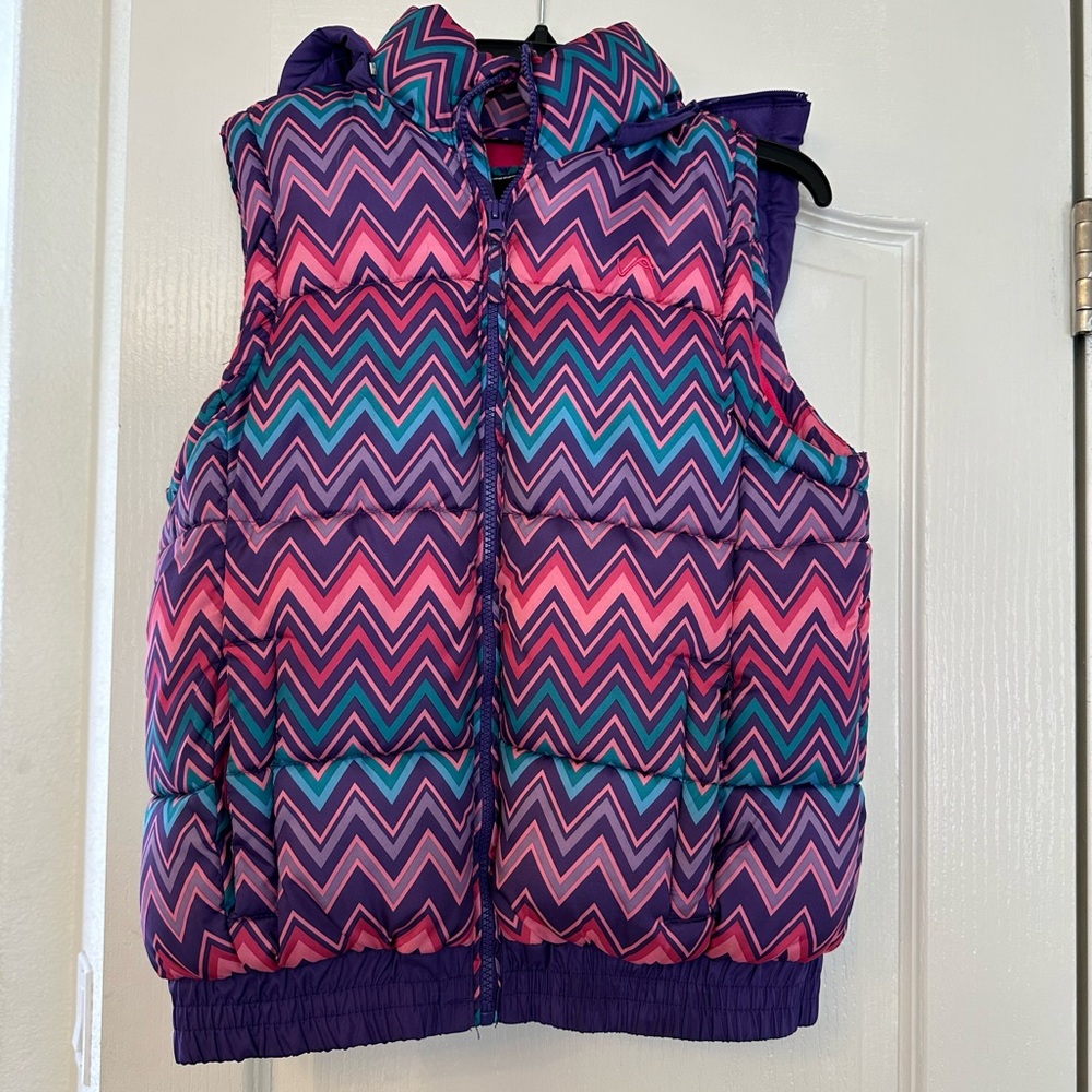 Vertical‘9 Pink Puffer insulated vest girl 14 Large